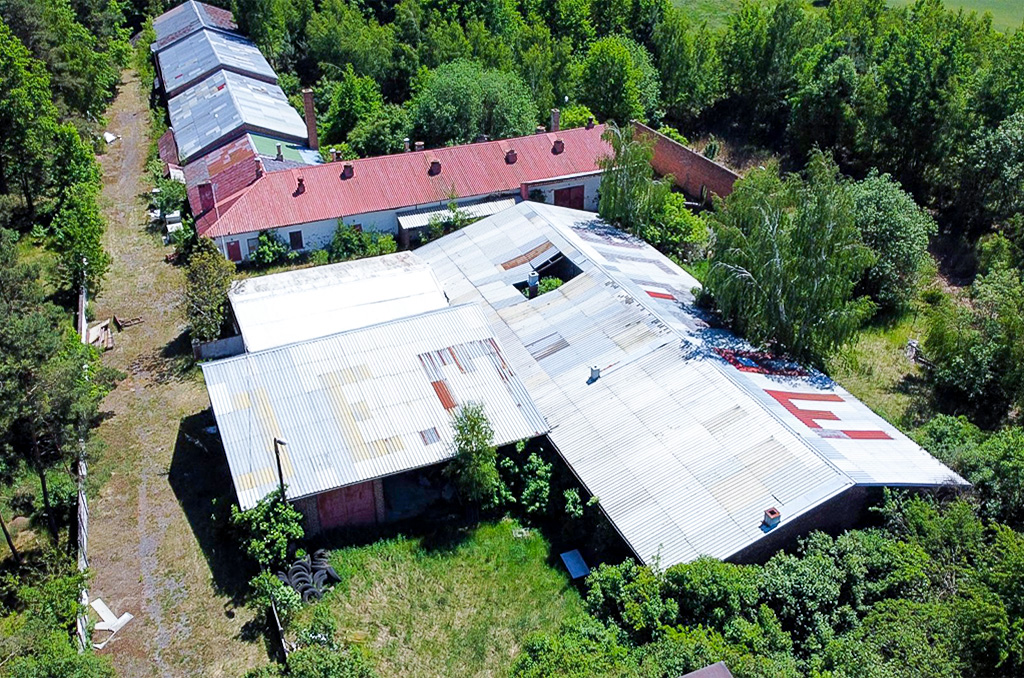 widok z lotu ptaka na nieruchomość inwestycyjną do sprzedaży Częstochowa (okolice)