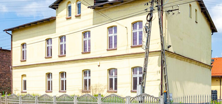 frontowa elewacja nieruchomości inwestycyjnej do sprzedaży Katowice (okolice)