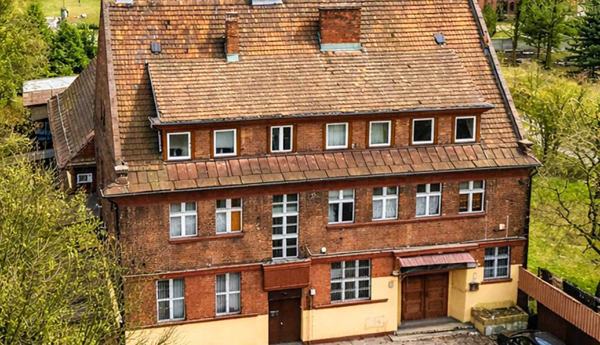 Widok z lotu ptaka na nieruchomość inwestycyjną do sprzedaży Katowice okolicach