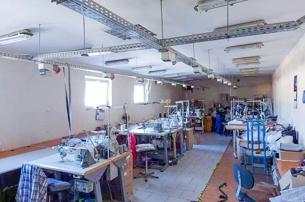 zakład produkcyjny na terenie nieruchomości inwestycyjnej na sprzedaż Zielona Góra (okolice)
