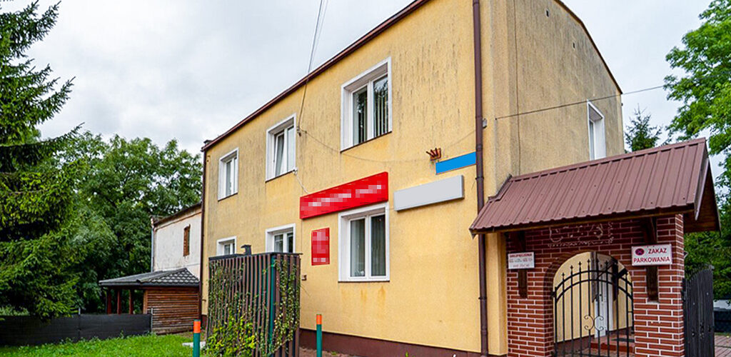 frontowa elewacja nieruchomości inwestycyjnej do sprzedaży Elbląg (okolice)