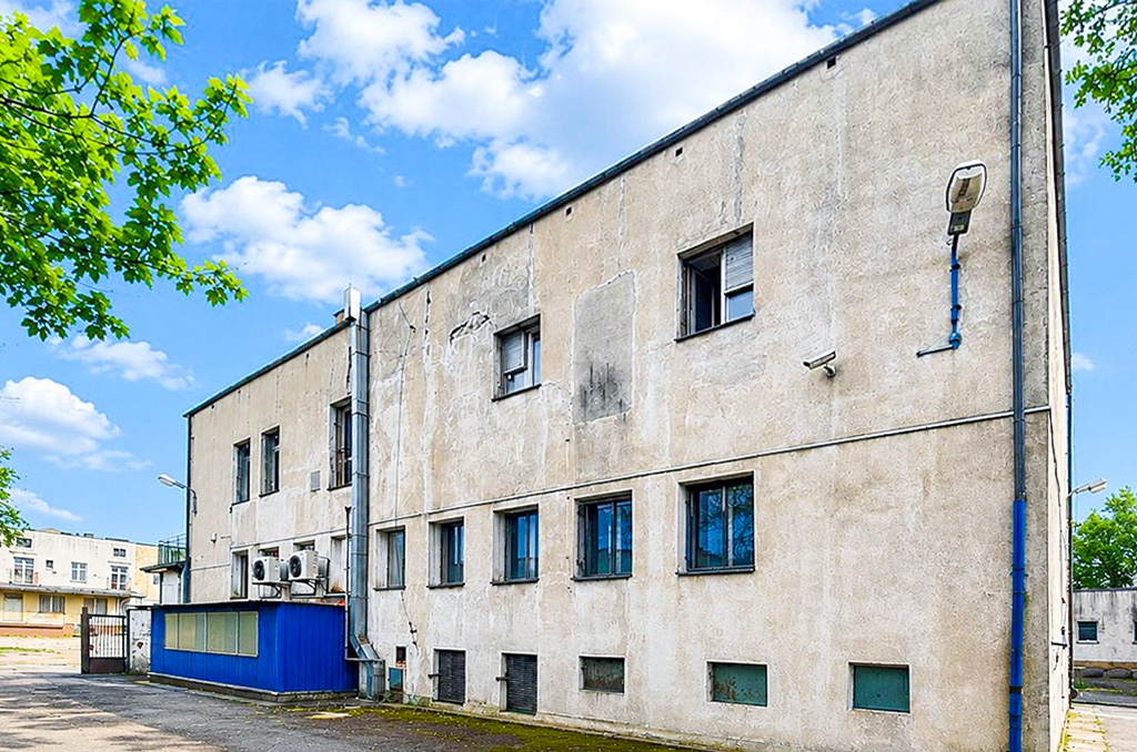 widok z przodu na nieruchomość komercyjną do sprzedaży Łódź (okolice)