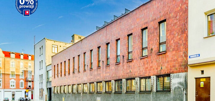 widok od strony ulicy na nieruchomość inwestycyjną do sprzedaży Katowice (okolice)