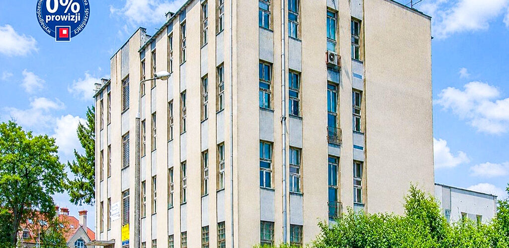 okazała bryła nieruchomości inwestycyjnej do sprzedaży Olsztyn (okolice)