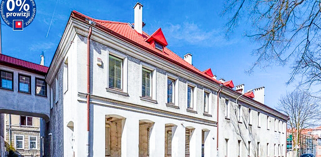 widok z ulicy na nieruchomość inwestycyjną do sprzedaży Opole (okolice)