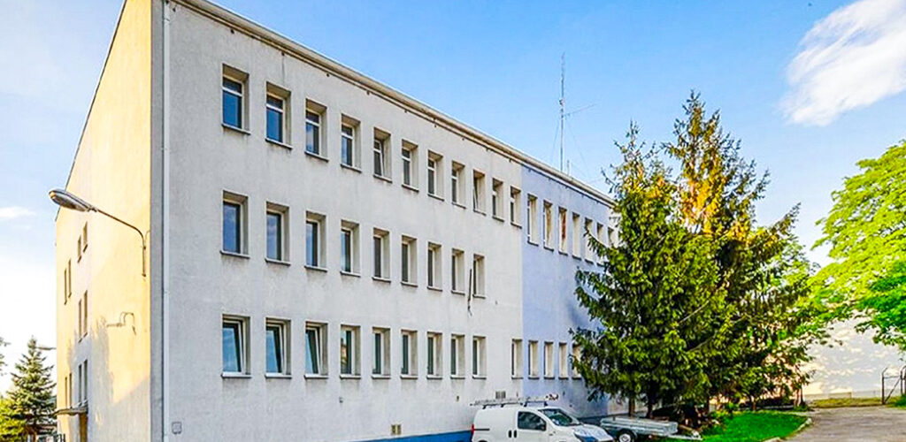 okazała bryła nieruchomości inwestycyjnej do sprzedaży Inowrocław