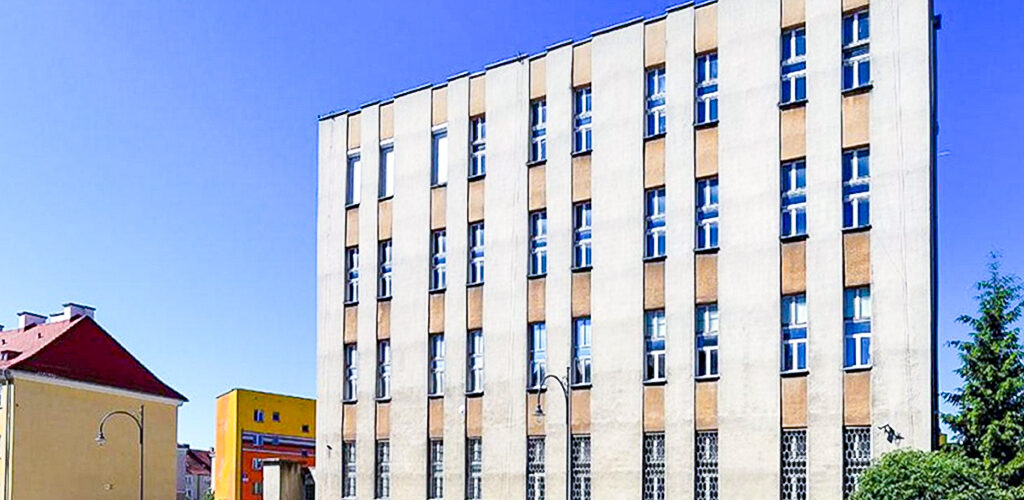 frontowa elewacja nieruchomości inwestycyjnej do sprzedaży Ełk