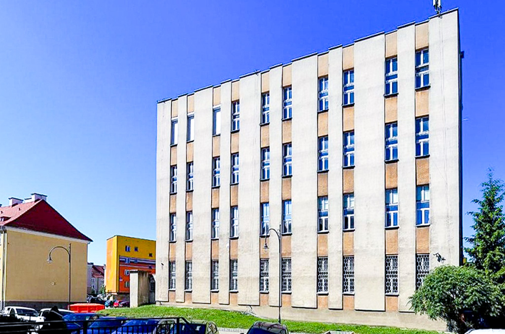 frontowa elewacja nieruchomości inwestycyjnej do sprzedaży Ełk